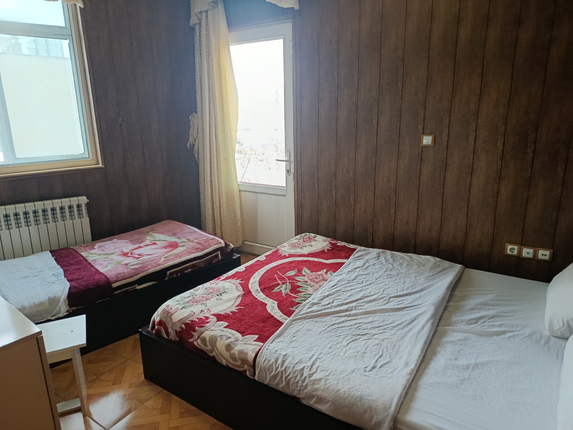 مجتمع اقامتگاهی آلتین سرعین - یک خوابه سه تخته