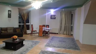 ویلا سه خوابه استخردار مرکیه