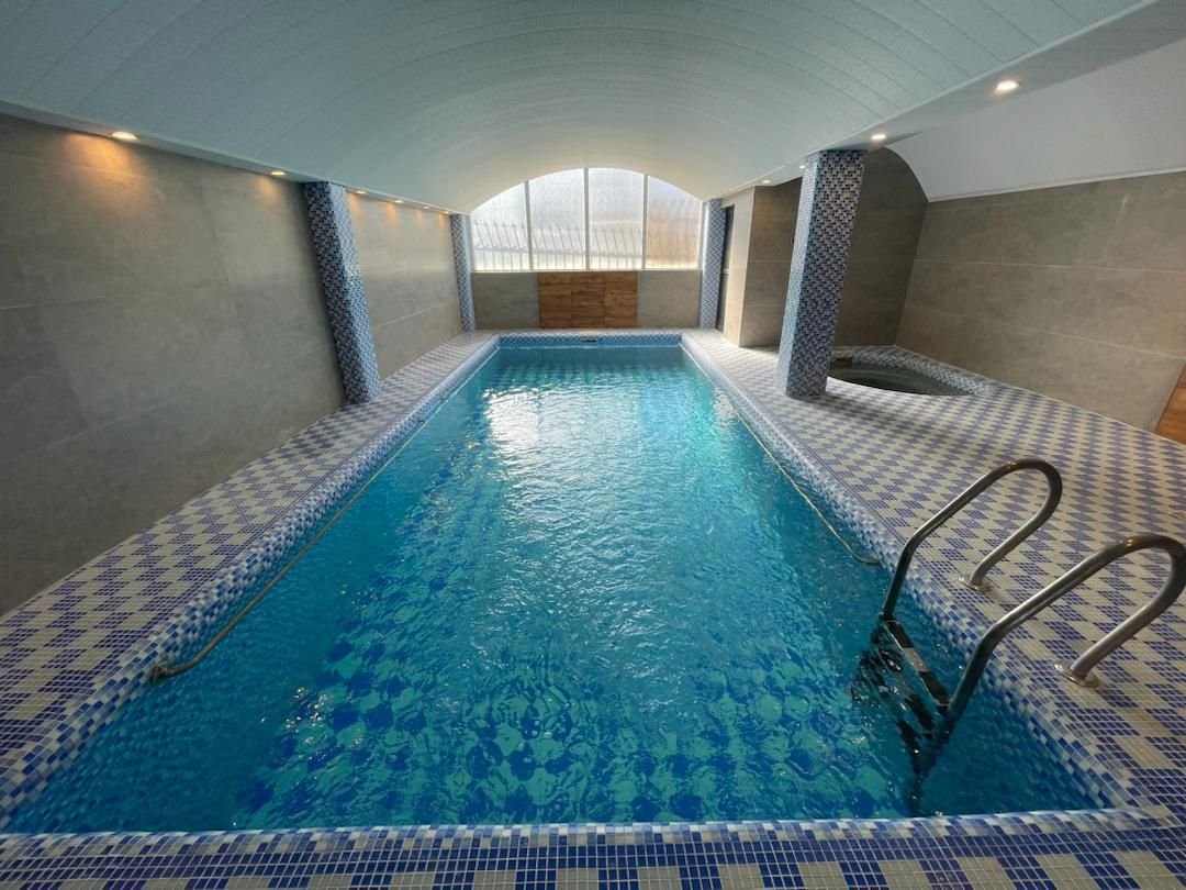 سه خوابه استخردار آبگرم دریا 16