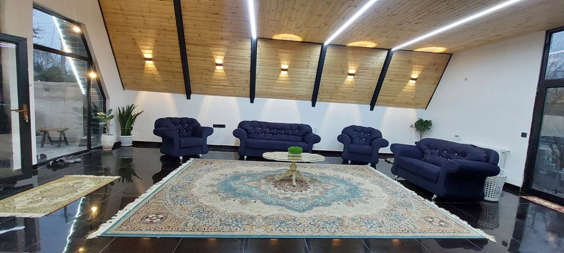 ویلا کلبه سویسی جنگلی آراد 1