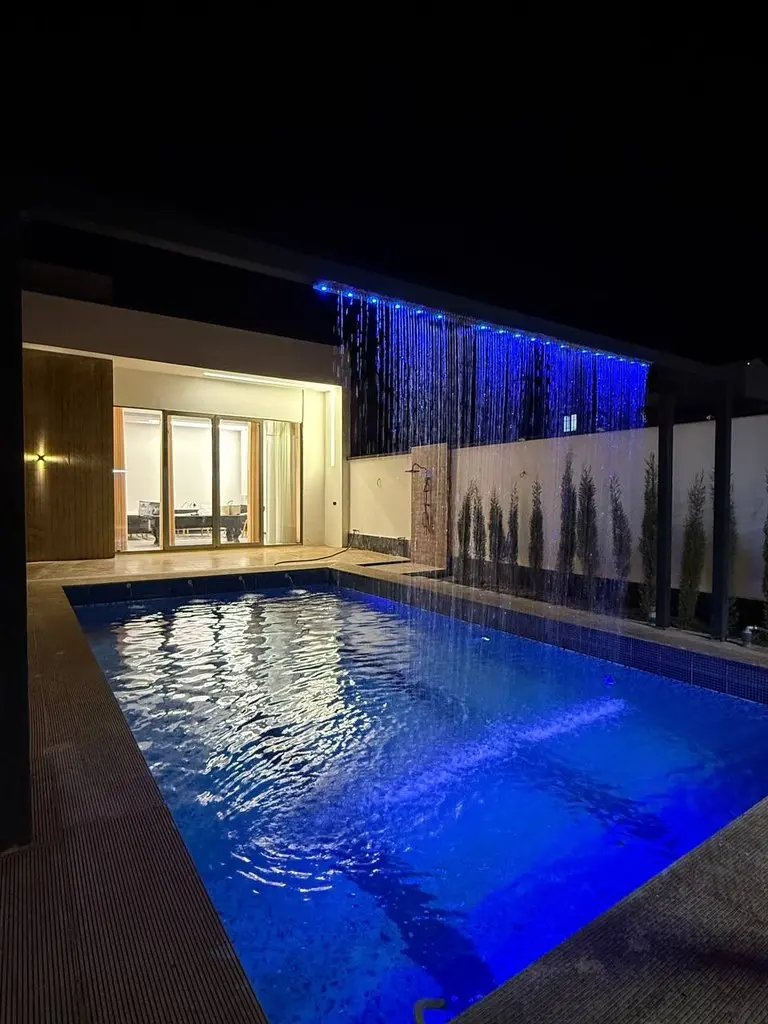 ویلا دوخوابه استخردار آبگرم میشکا