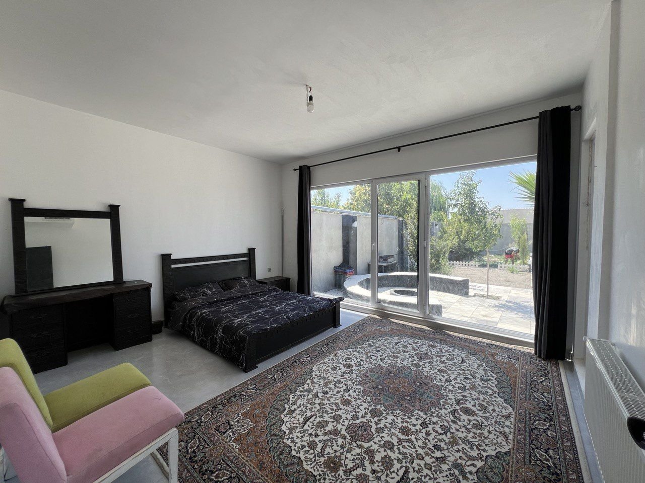 دوخوابه استخردار آبگرم رویایی ماهان