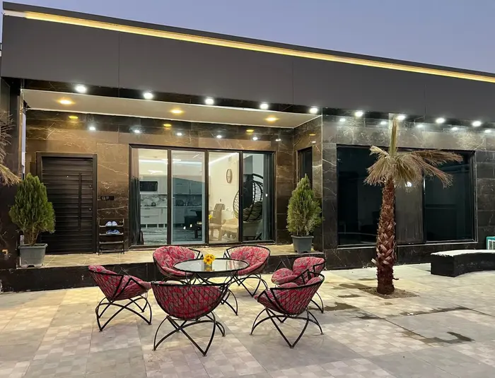 ویلا دوخوابه استخردار آبگرم رویایی ماهان