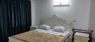 سوئیت فلت پاییز ۲۵