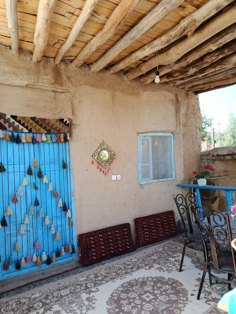 بومگردی اَفرا جنگل ابر - واحد اَفرا