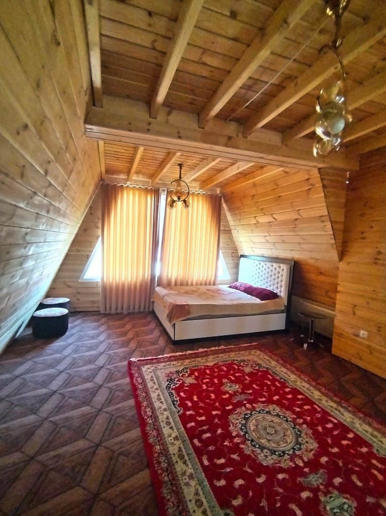 کلبه یک خوابه جنگلی آیسو