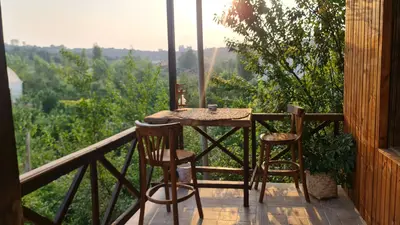 اقامتگاه سنتی فلت فرحی - نسوم