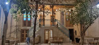 اقامتگاه سنتی طاق ستاره - واحد بنفشه