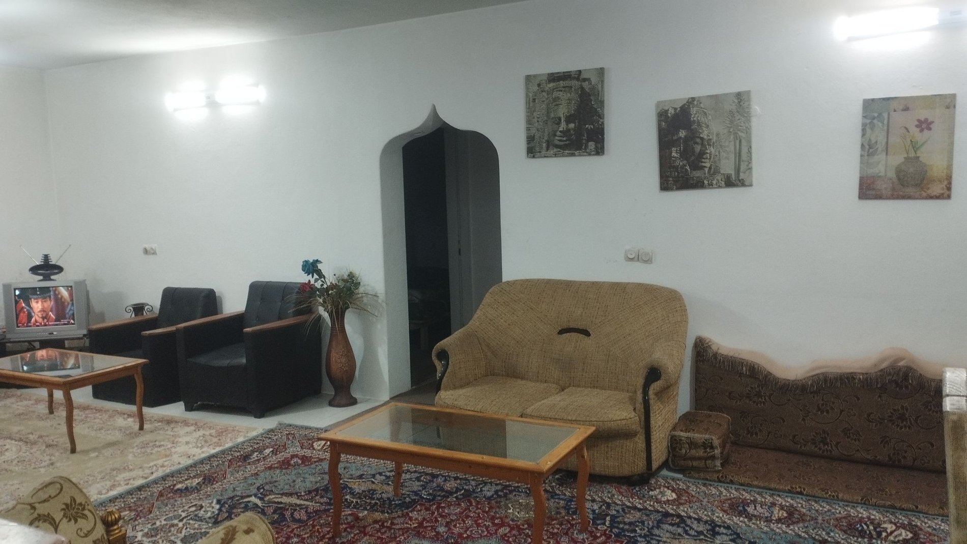 سه خوابه ساحلی دریا ارام