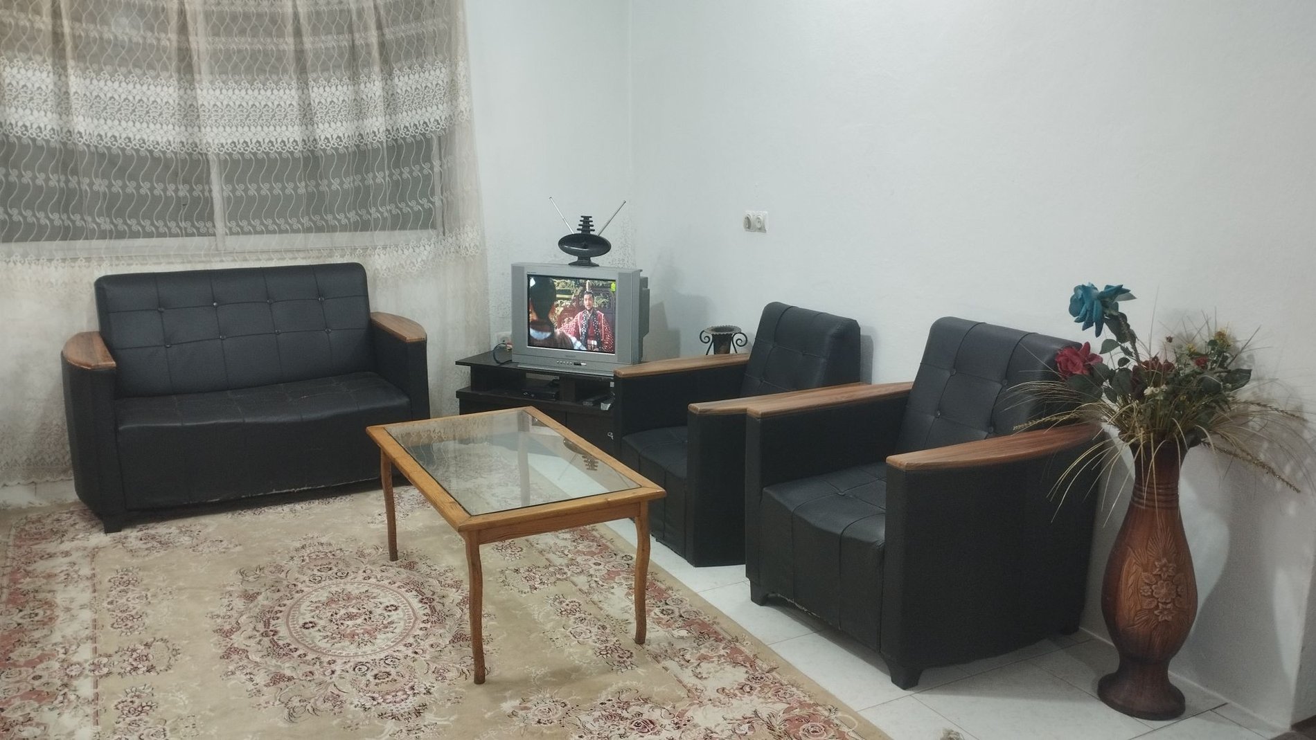 سه خوابه ساحلی دریا ارام