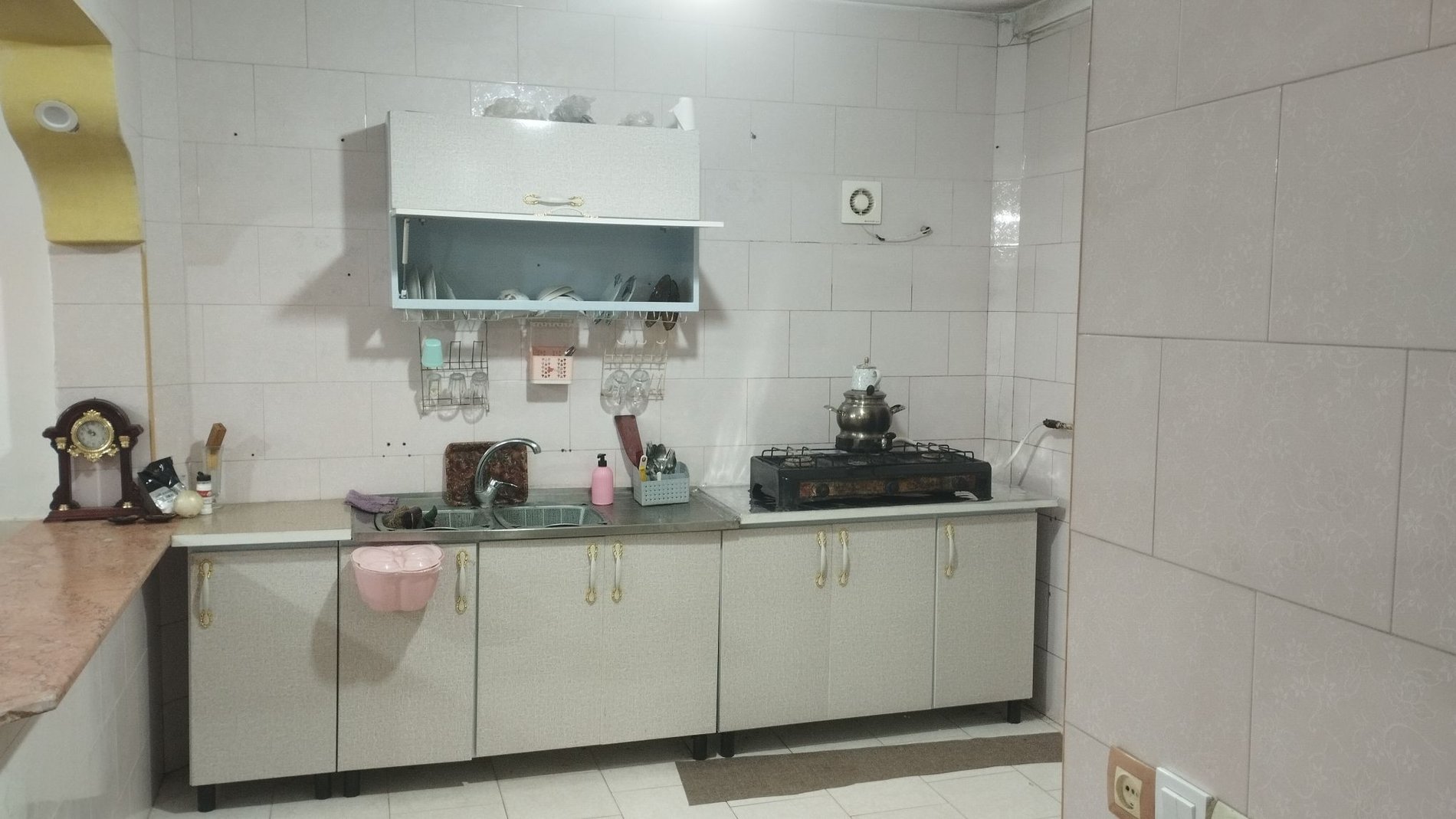 ویلا سه خوابه ساحلی دریا ارام