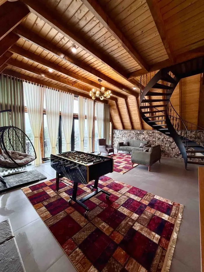 کلبه دوخوابه سوئیسی اطلس - انتخاب عنوان تصویر