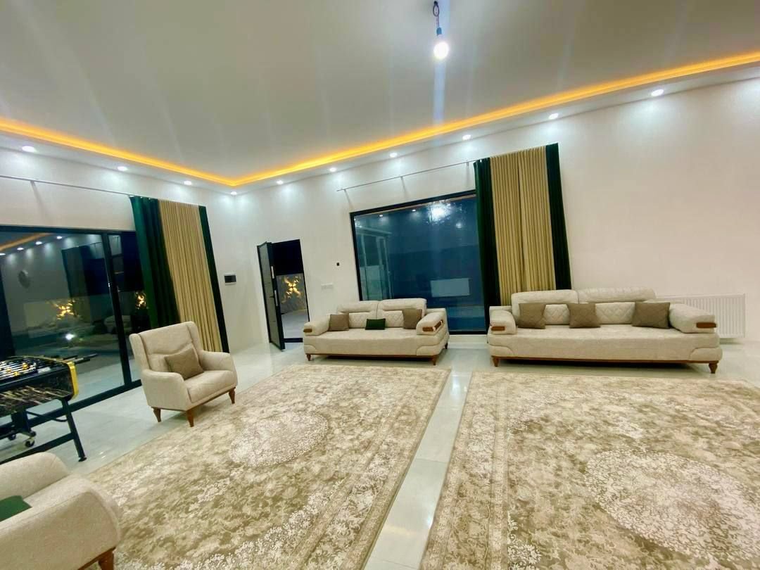 ویلا دوخوابه استخردار آبگرم شهرک یاس آبی