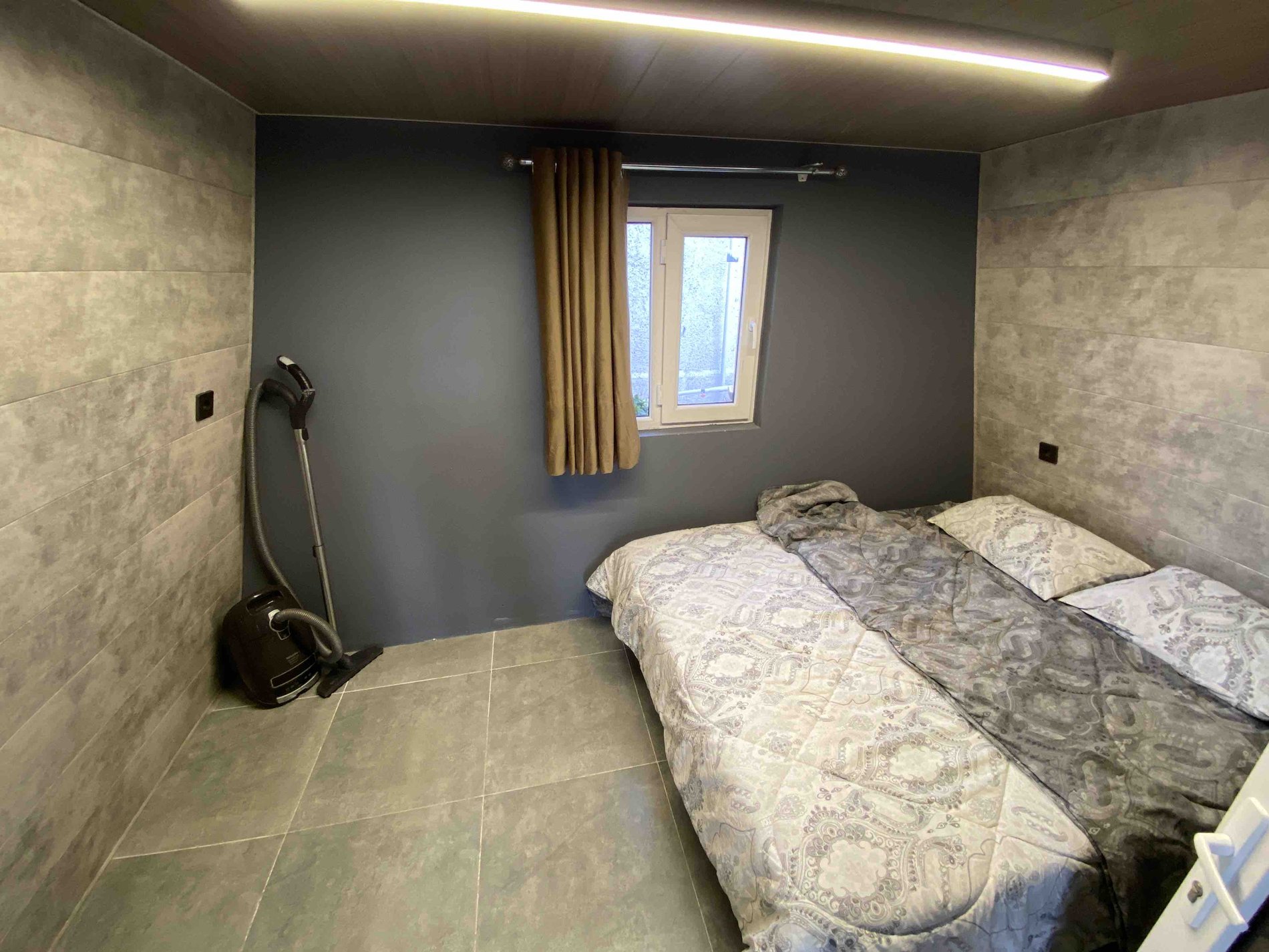 دوخوابه سوئیسی برکه 1