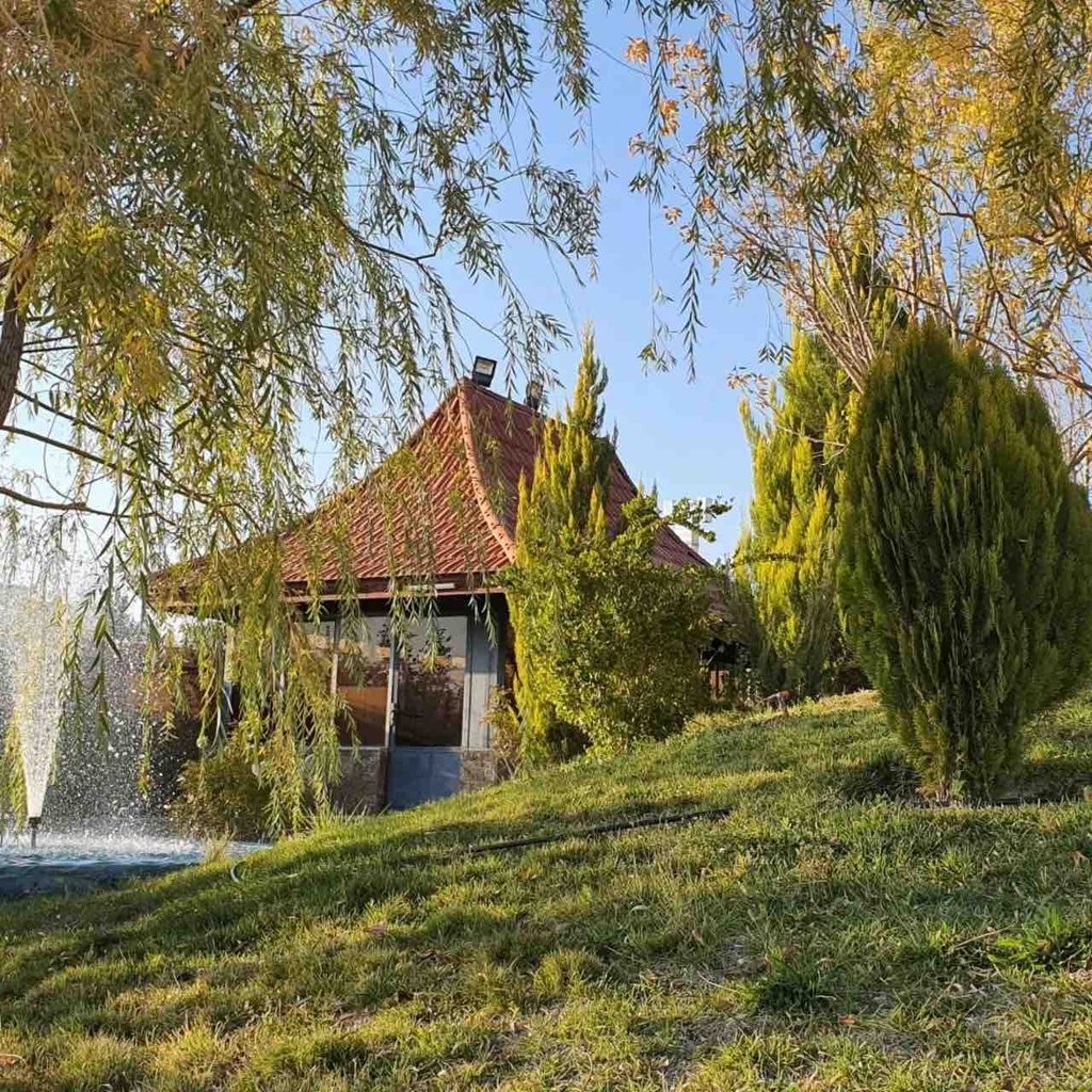 دوخوابه سوئیسی برکه 1