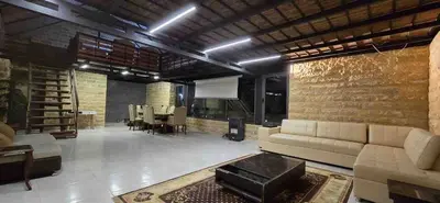 کلبه یک خوابه فرانسوی برکه 2