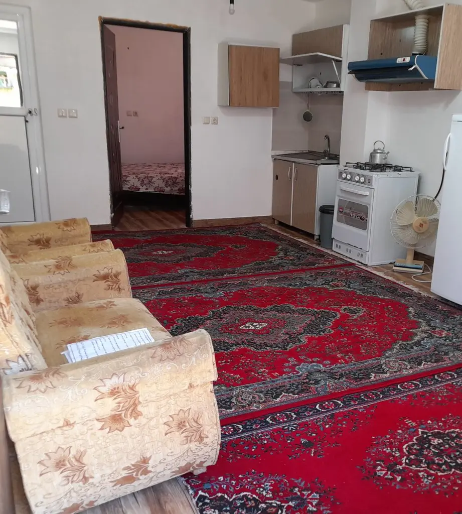 سوئیت یک خوابه حاجت پور