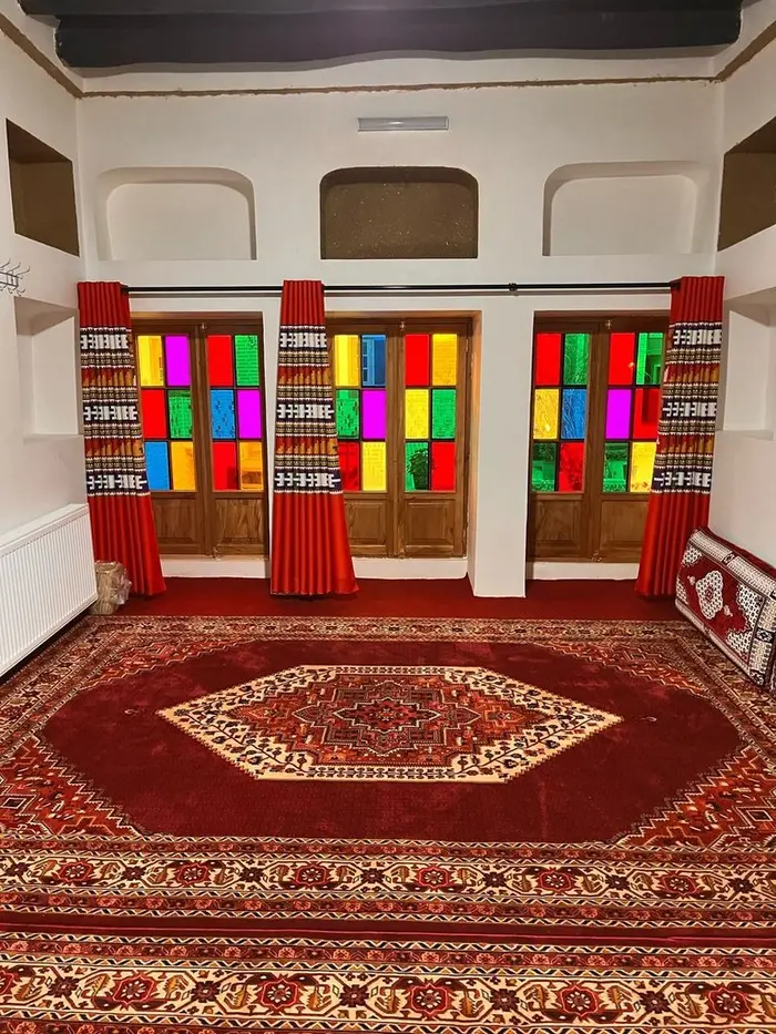 اقامتگاه سنتی عمارت امینی - واحد بایزید بسطامی