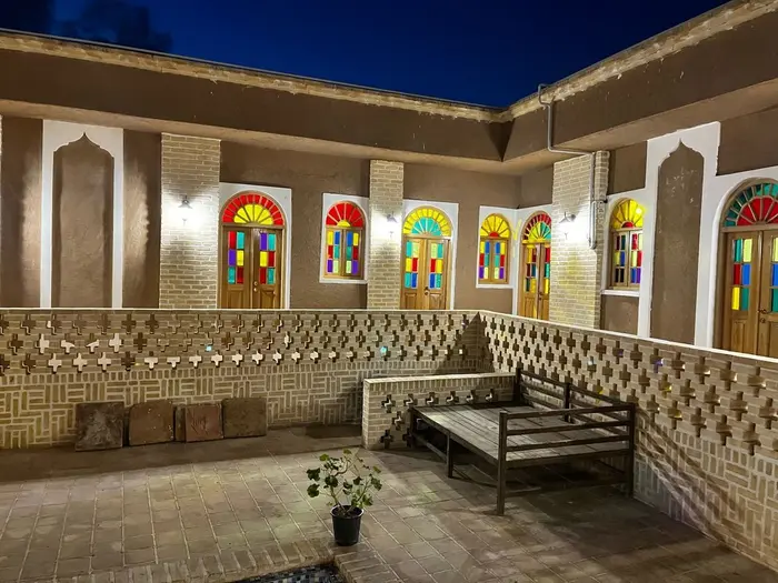 اقامتگاه سنتی عمارت امینی - واحد بایزید بسطامی