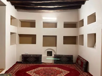 اقامتگاه سنتی عمارت امینی - واحد فروغی بسطامی