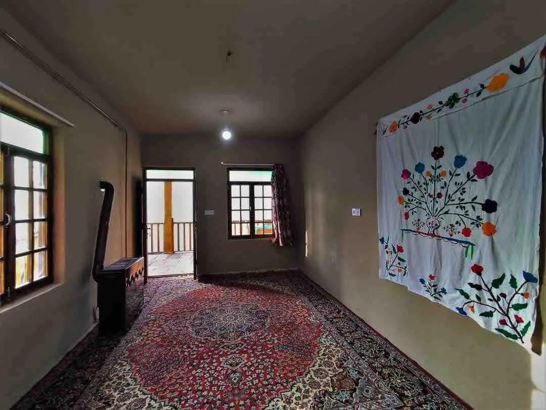 بوم گردی سرخدار سیاه رودبار - واحد رویش