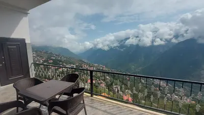 سوئیت یک خوابه بام دوهزار