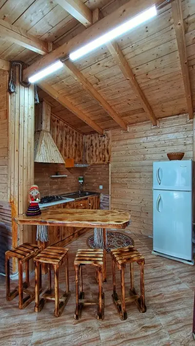 سوئیت یک خوابه چوبی ابریشم