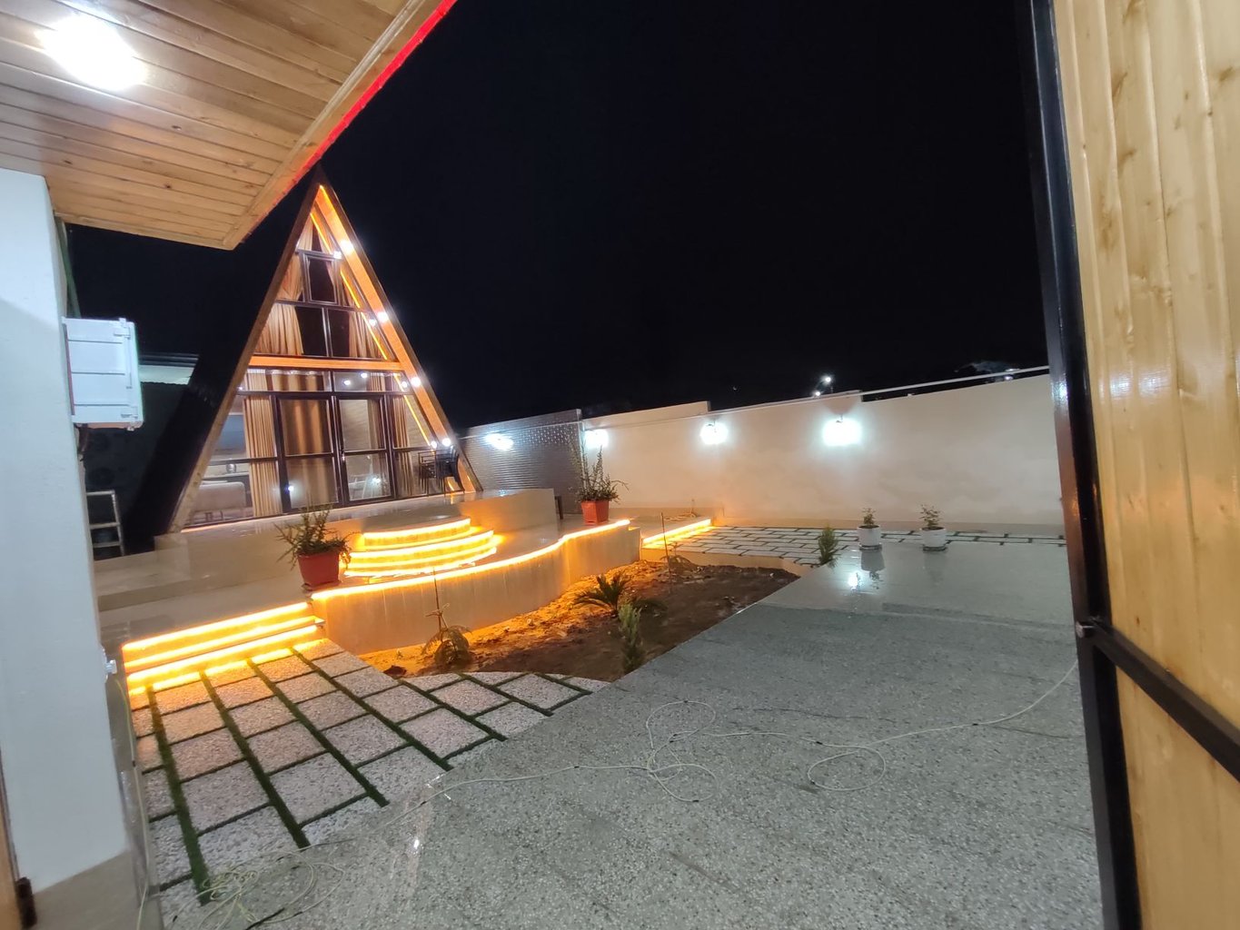 یک خوابه سوئیسی محمودی