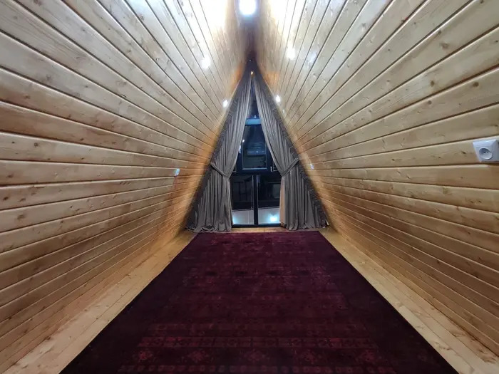 کلبه یک خوابه سوئیسی محمودی