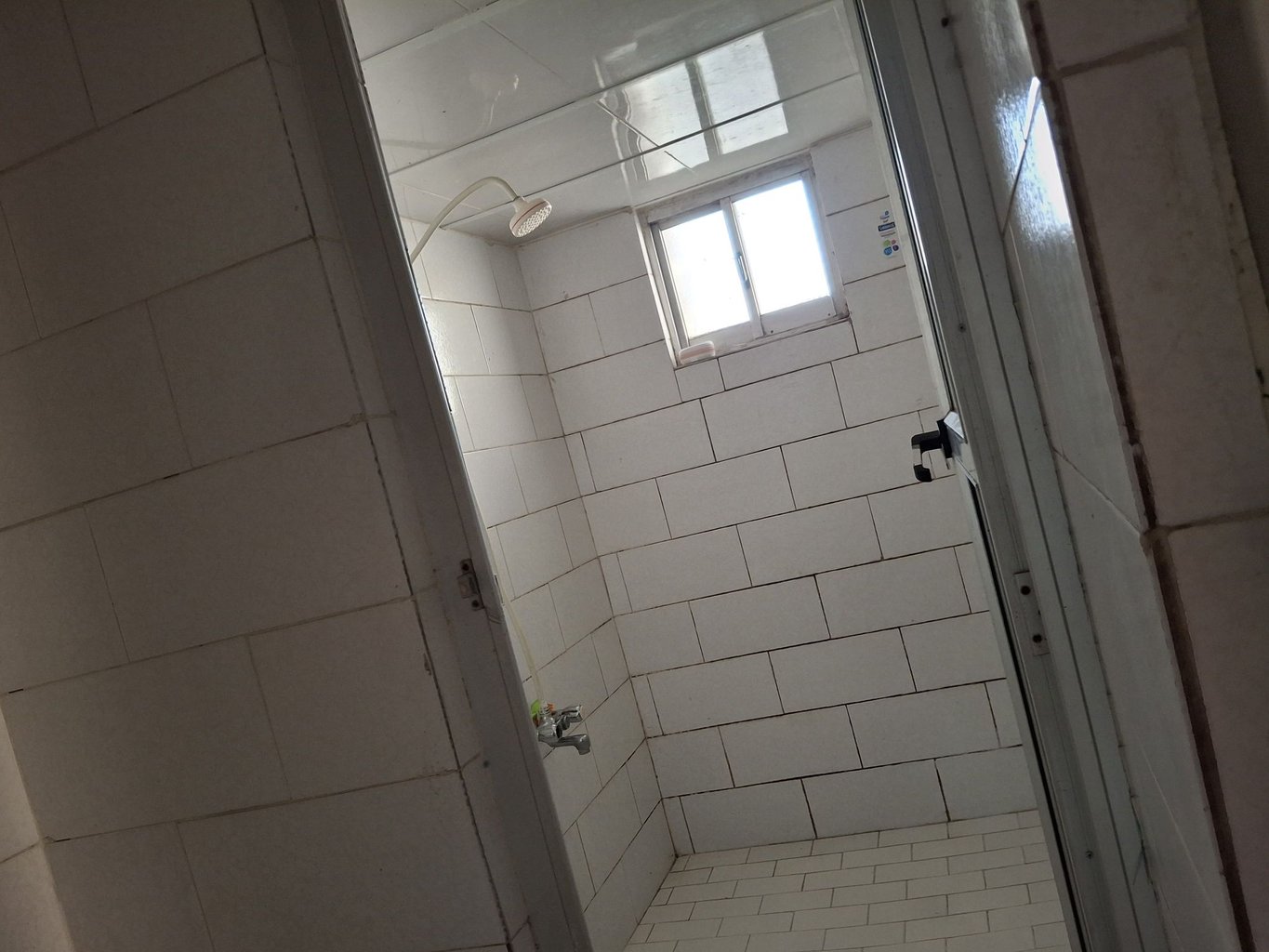 سوئیت یک خوابه خجسته 23