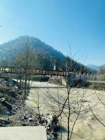 ویلا دوخوابه لب رودخانه دلنواز