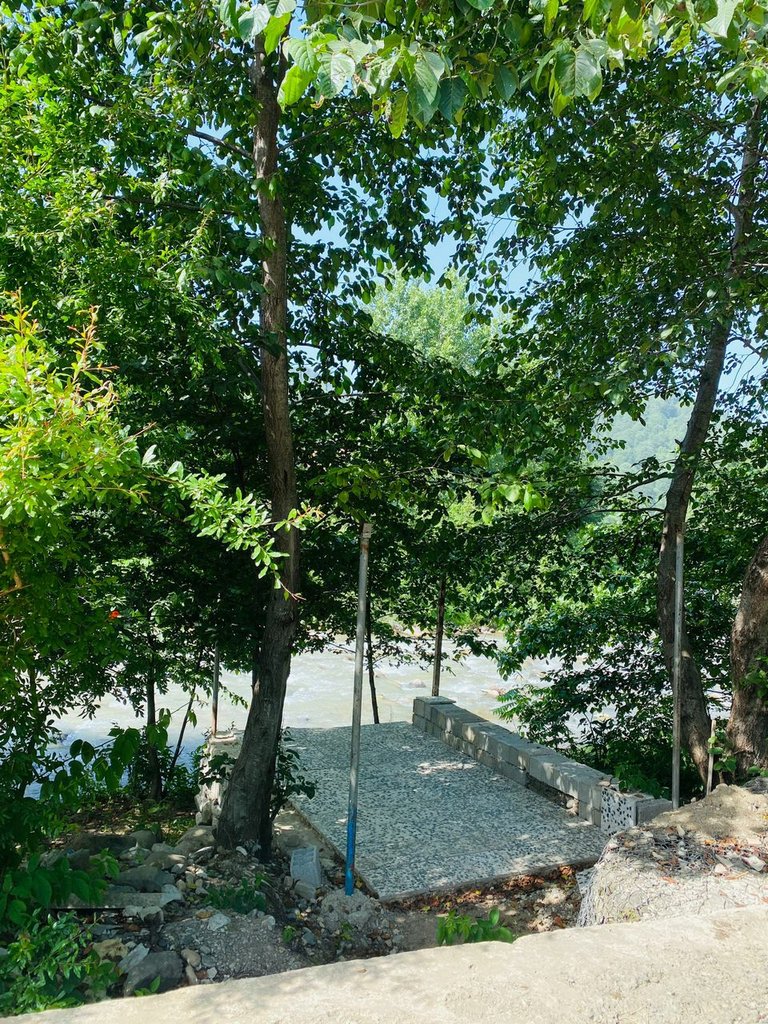 دوخوابه لب رودخانه دلنواز