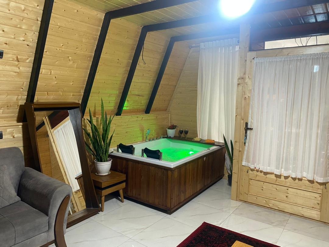 کلبه یک خوابه جکوزی دار دیار ۱