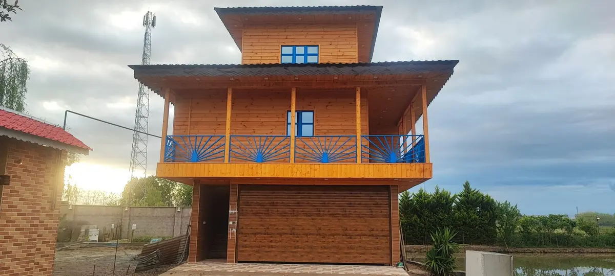 کلبه یک خوابه چوبی آلوینا