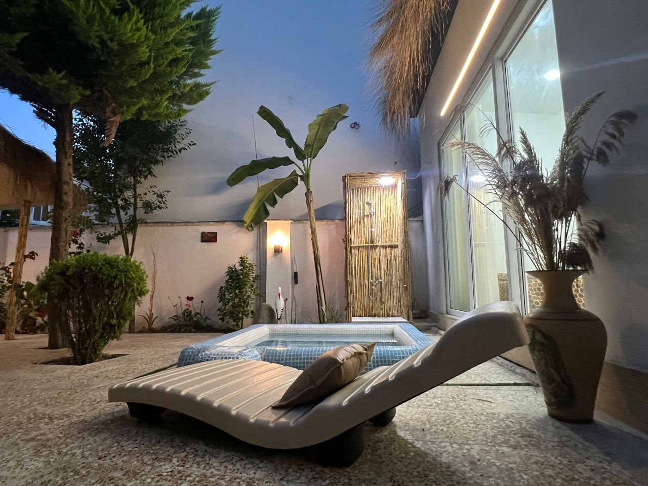 کلبه دوخوابه بالی 1