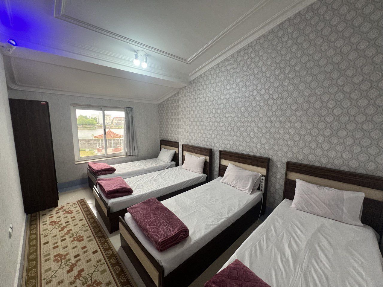 مجتمع اقامتی کوشیار گیلانی - واحد چهارتخته