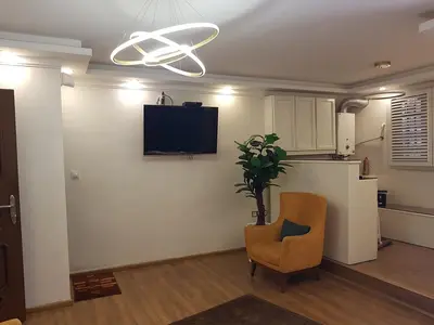 سوئیت یک خوابه گلسار 104