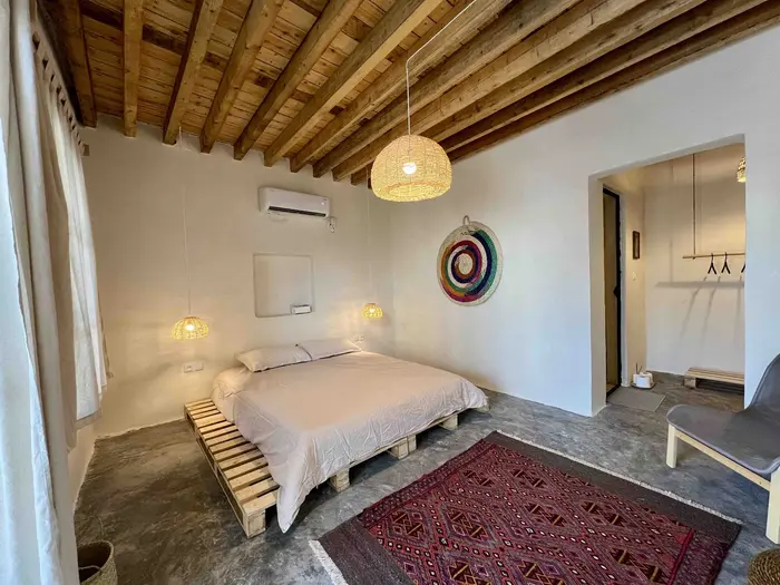 بوم گردی خانه‌ی بادرو - واحد آووکادو - انتخاب عنوان تصویر