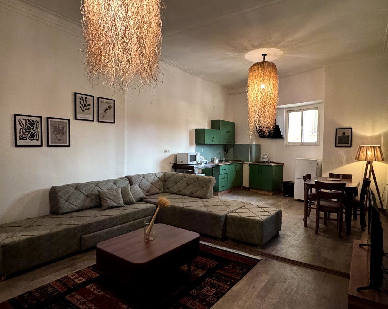 آپارتمان یک خوابه ساختمان نیک میدان سپاه واحد 4