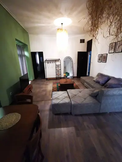 آپارتمان یک خوابه ساختمان نیک میدان سپاه واحد 4