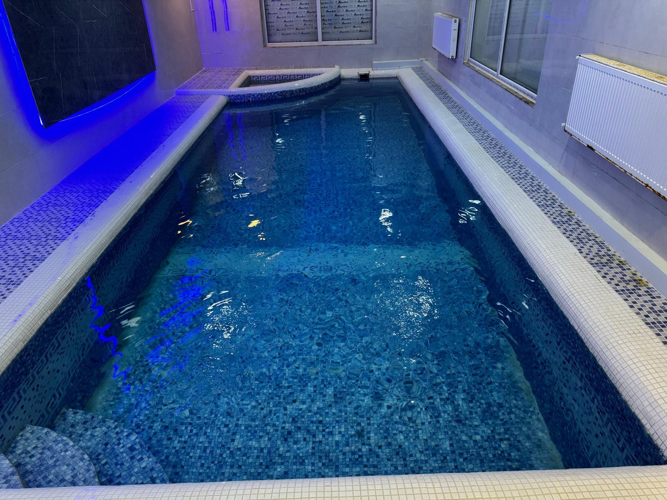 ویلا ویلا عمارت یزدان