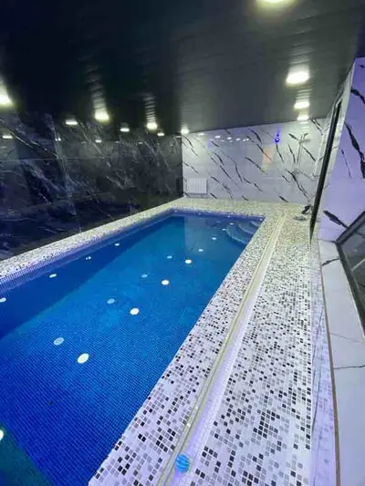 کلبه دوخوابه سوئیسی استخردار آرامش