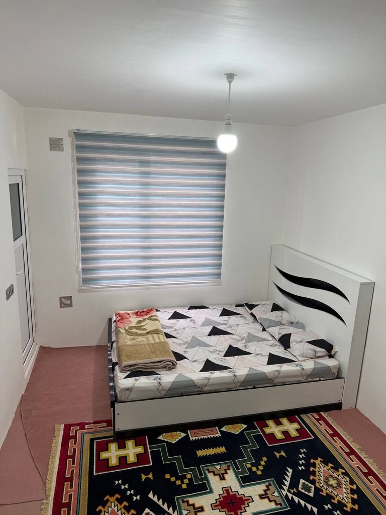 یک خوابه نویدا