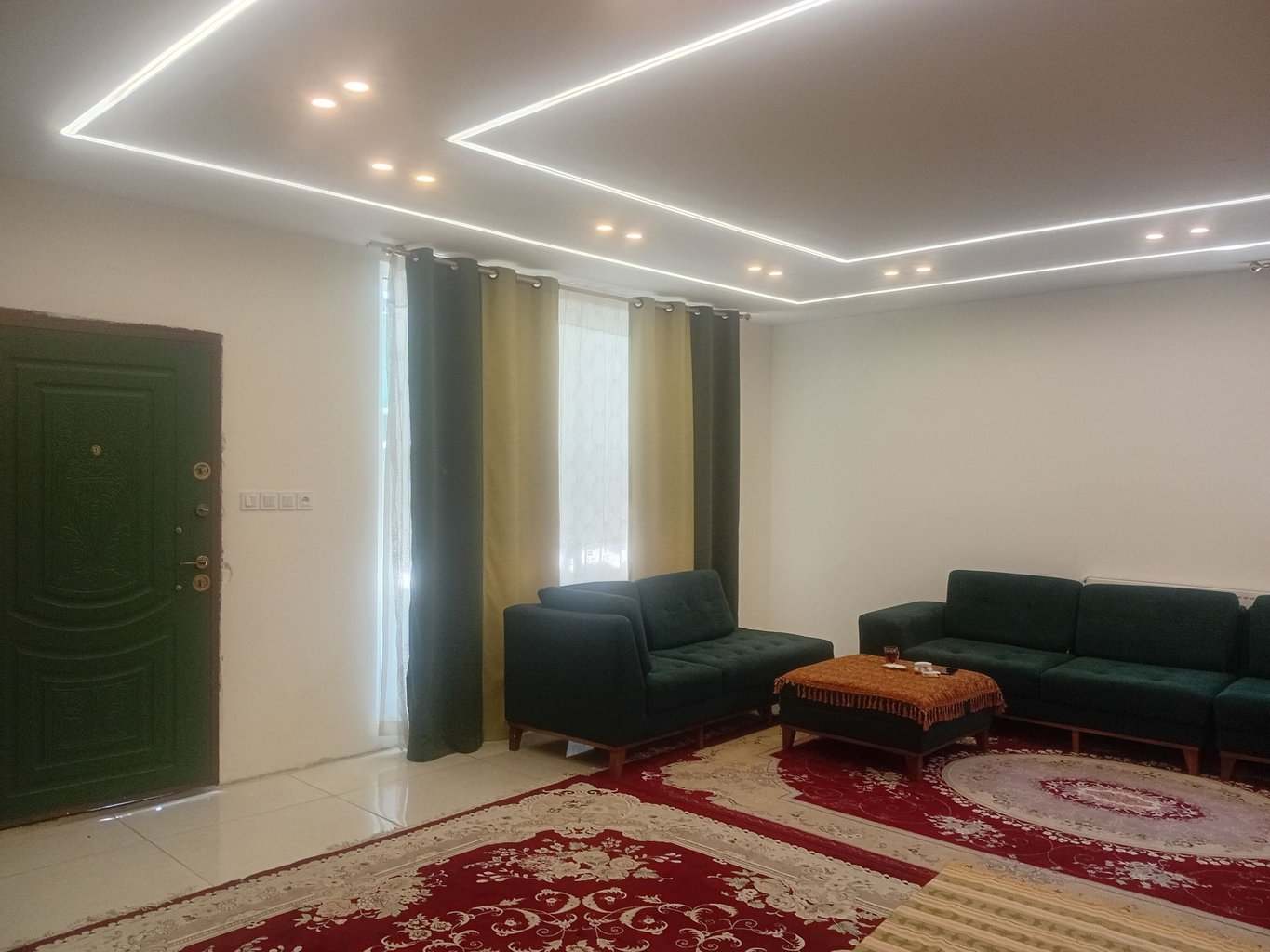 ویلا دوخوابه استخردار آبگرم تفریح