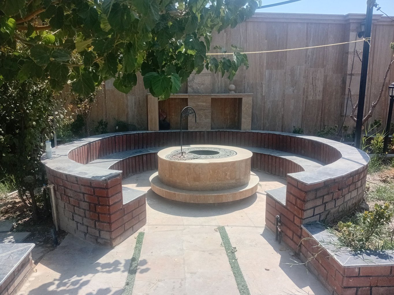 ویلا دوخوابه استخردار آبگرم تفریح