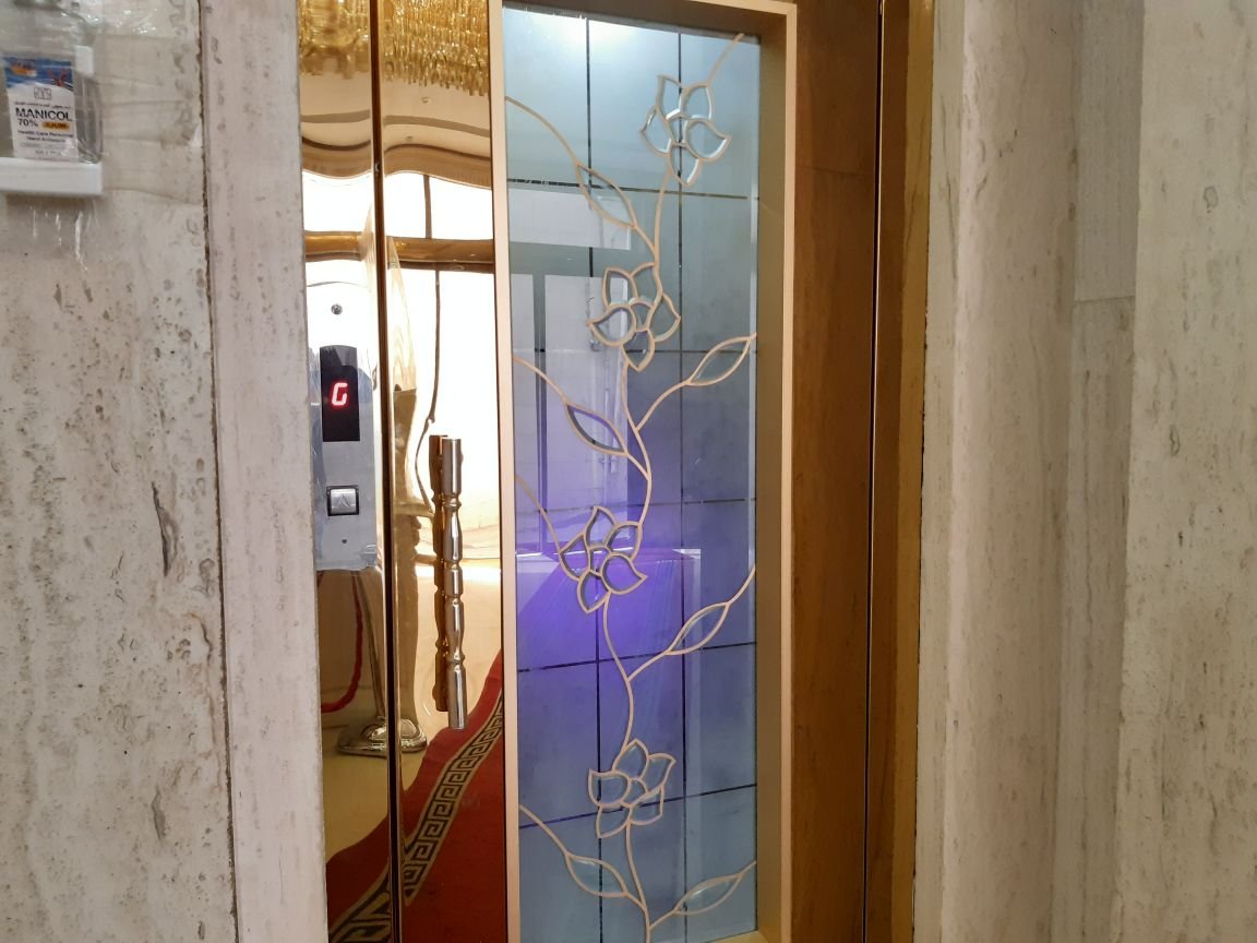 مسافرخانه آیسان اتاق چهارتخته