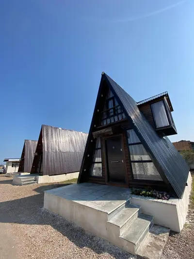 کلبه دوخوابه  دوبلکس سوئیسی گیلدا تاون