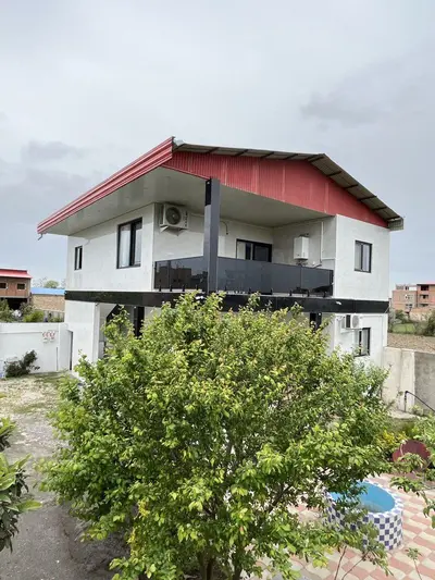 ویلا دوخوابه باغ عمارت سفید