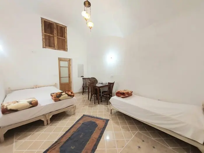 بوم گردی سرای آقا محمد - واحد صنوبر