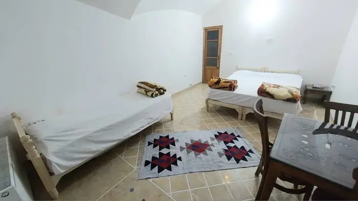 بوم گردی سرای آقا محمد - واحد شیرین بیان